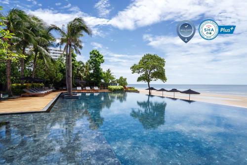 Best Price on V Villas Hua Hin - M Gallery (SHA Extra plus) in Hua Hin / Cha-am + Reviews!