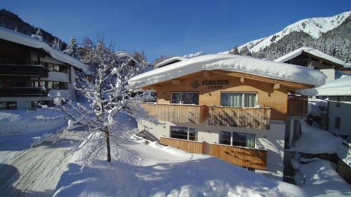 Omgivelser, STANTON Lodge in Sankt Anton am Arlberg