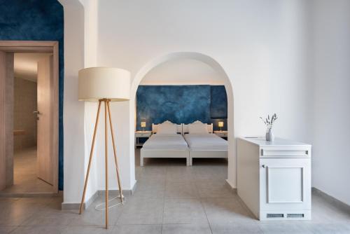 Rivari Santorini Hotel - image 9