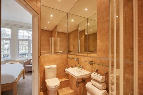 Holiday Home image 8