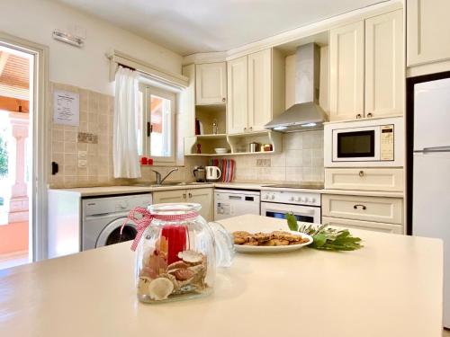 Beach Villa Petros with private pool by DadoVillas