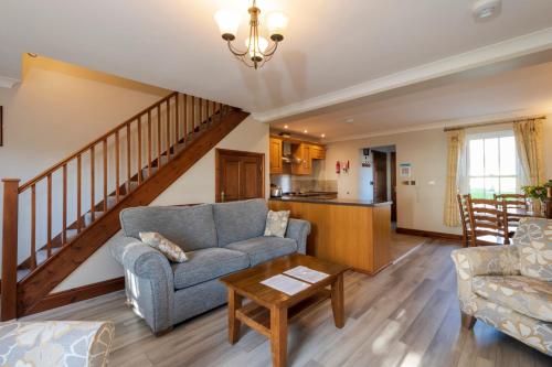 Green Acres Cottages - image 14