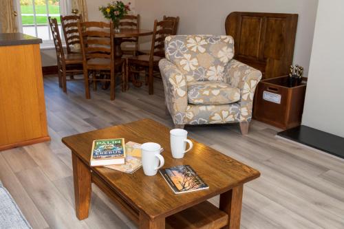 Green Acres Cottages - image 12