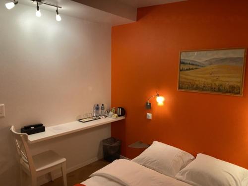  Auberge de Dully in Dully