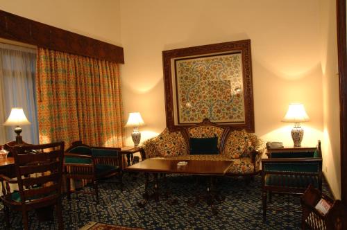 faisalabad serena hotel