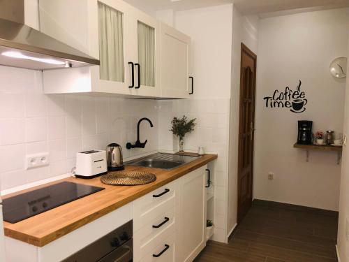 Bonito piso céntrico con WIFI y terraza, Ronda (Foto 4)