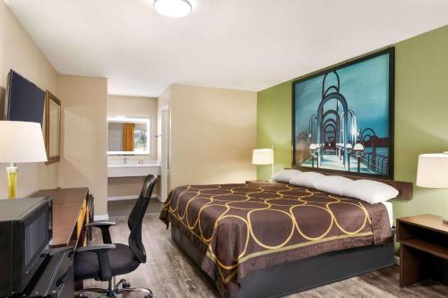 Super 8 By Wyndham Brookhaven in Brookhaven (MS)