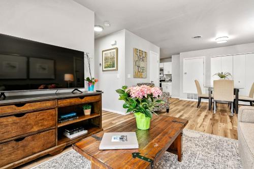 Lakeharbor - image 2