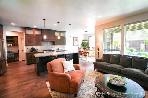 Gorgeous Getaway Home in Southeast Boise! - main image