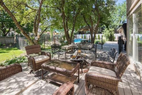 Corniche Ct - image 11
