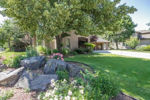 Corniche Ct - image 9