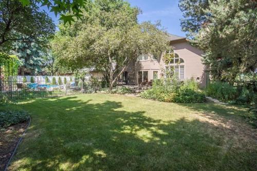 Corniche Ct - image 12