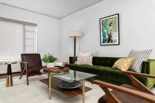 Luxury Art Deco Apartment In Downtown Boise - main image