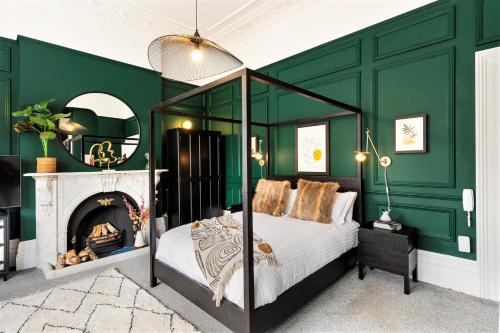 سرير, Your Apartment I Clifton House in كنغزداون