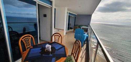 Surrounding environment, Departamento Frente al Mar Diamond Beach in Atacames