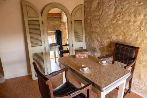 B&B Bacchus Grotto with only 1 suite 45m2 plunge pool privé