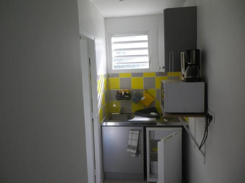 IMMEUBLE NEBOT in Grand-Burga