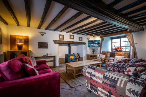 Luxury 1 bed Villa - great location - Peaceful-Hot Tub 4
