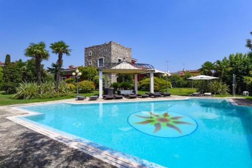  Private Luxury Villa with Pool in Moniga del Garda