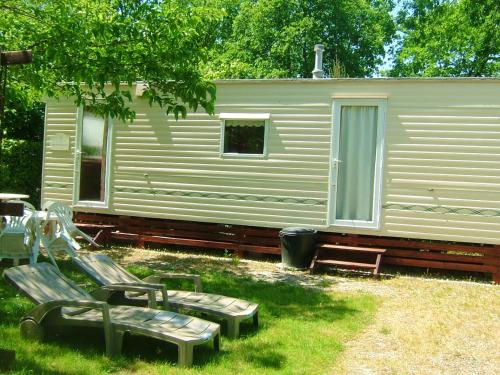 Bungalow de 2 chambres avec jardin clos a Saint Pierre d'Oleron a 2 km de la plage - Location saisonnière - Saint-Pierre-d'Oléron