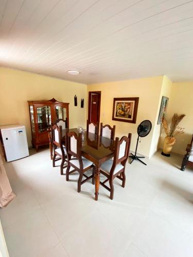 Incrivel casa a 65m da praia do Meaipe - image 3