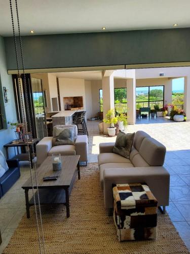 Langebaan Golf Estate - Signature Hole 24hrs power in Langebaan Country Estate