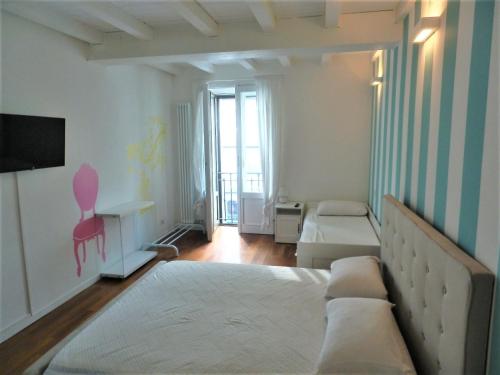 PRESTIGE BOUTIQUE HOMES - Duomo 2, Milan