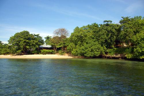 ブナケン ダイバーズ シー ブリーズ リゾート