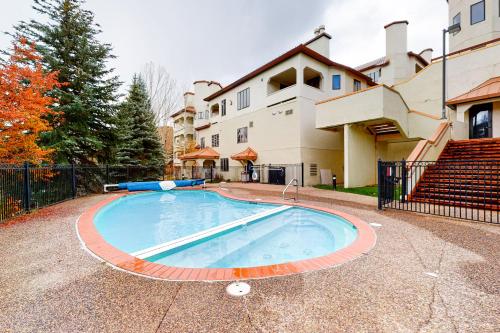 The Terraces at Eagle Ridge N11