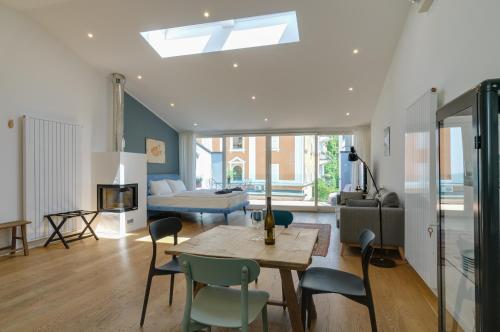 Sonnenuhr Bolzano Apartments 1