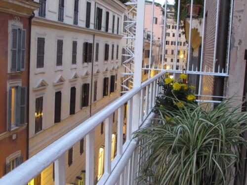 Casa Micheli in Centro ex Frattina Luxury Apartment, Řím (fotografie 8)
