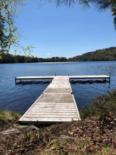 Waterfront Farmstay on Norway Lake