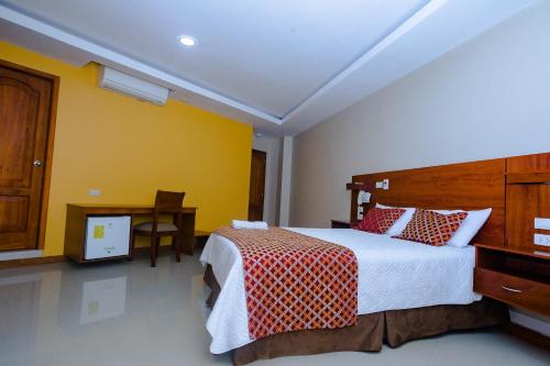 Hotel Rey Salomon