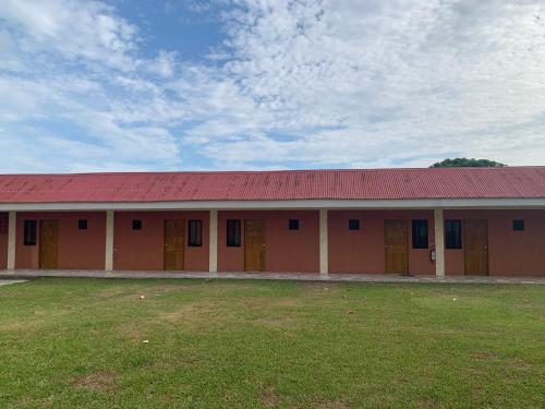Exterior view, Winter's Farm Resort in Milagros