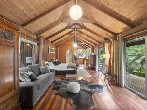 Mavis's Cabins @ Mt Warning Murwillumbah Australia