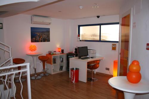 Hotel Fetiche Alojamiento con Encanto - image 2