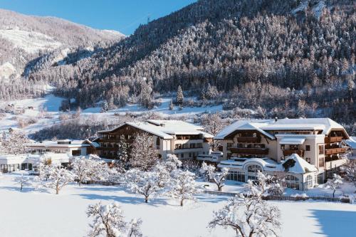 Hotelli välisilme, Gartenhotel Linde 4 Sterne Superior in Ried Im Oberinntal