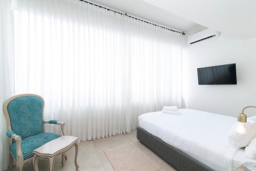 Two-Bedroom Apartment image 9