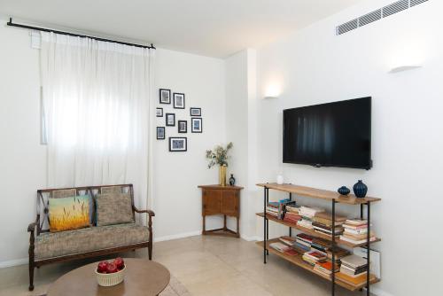 TLV Center by TLV2RENT - image 4