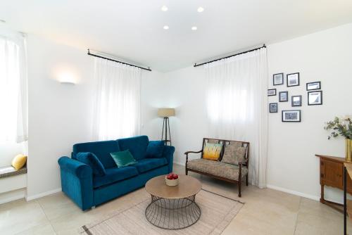 Two-Bedroom Apartment image 7