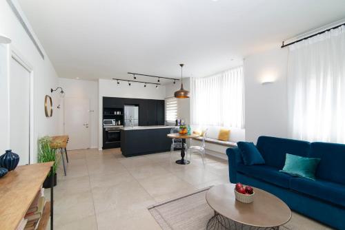 Two-Bedroom Apartment image 6