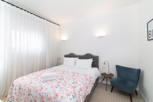Two-Bedroom Apartment image 3