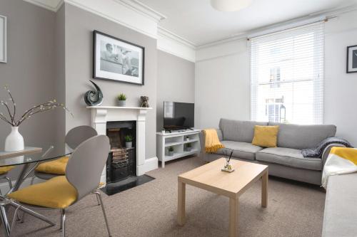 St George's Place - Fab Cheltenham Town House