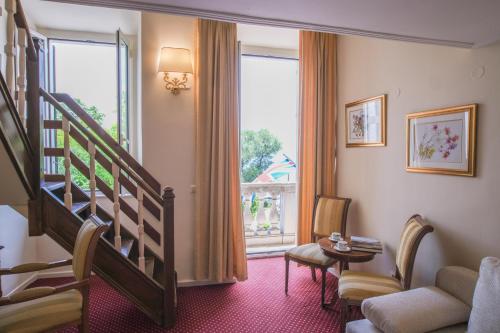 Cavalieri Hotel in Corfu Island