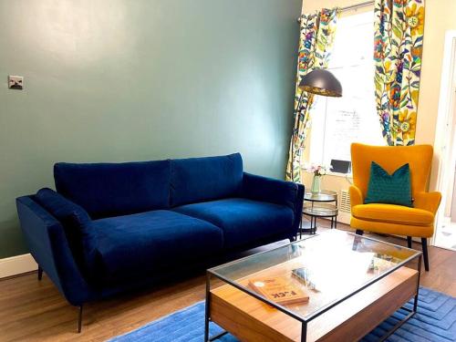 Boutique 2Bed Apartment in Heart of Heaton