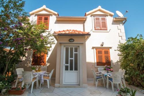 Apartments Longo - image 4