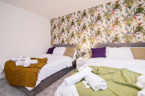Sublime Stays Calverly Court Coventry - image 12