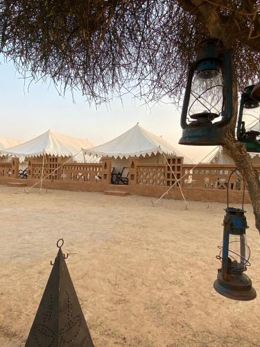 Royal Golden Camp