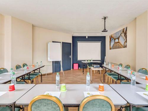 イビス スタイルズ ボルドー ガール サン ジョン