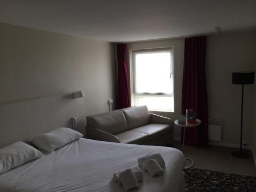 ibis Styles Lille Centre Gare Beffroi - image 2